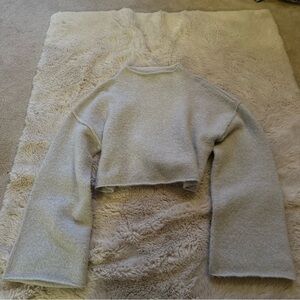Free People mock neck cropped light grey sweater size XS